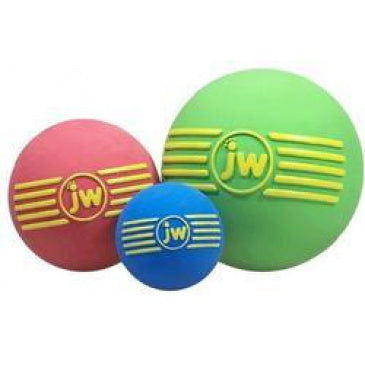 JW Pet - Medium Ball iSqueak